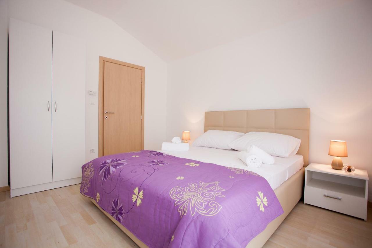 Apartments Mia Baska Voda Room photo